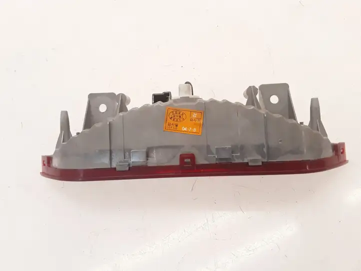 Hyundai Getz (2002 - 2005) 92750100 Дополнительный стоп фонарь — фото 3