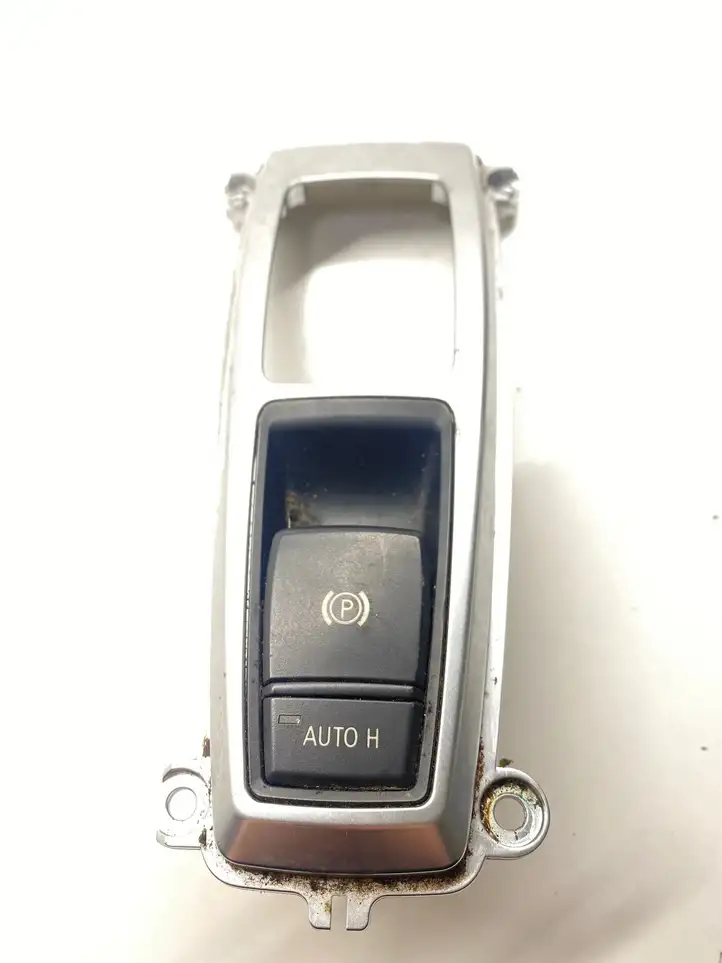 BMW X5 E70 (2006 - 2013) 9148508 Кнопка ручного тормоза — фото 1