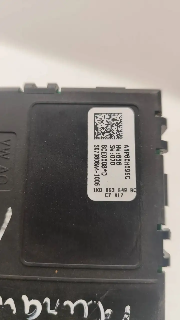 Volkswagen Touran I (2003 - 2010) 1K0953549Bc Датчик угла поворота руля — фото 5