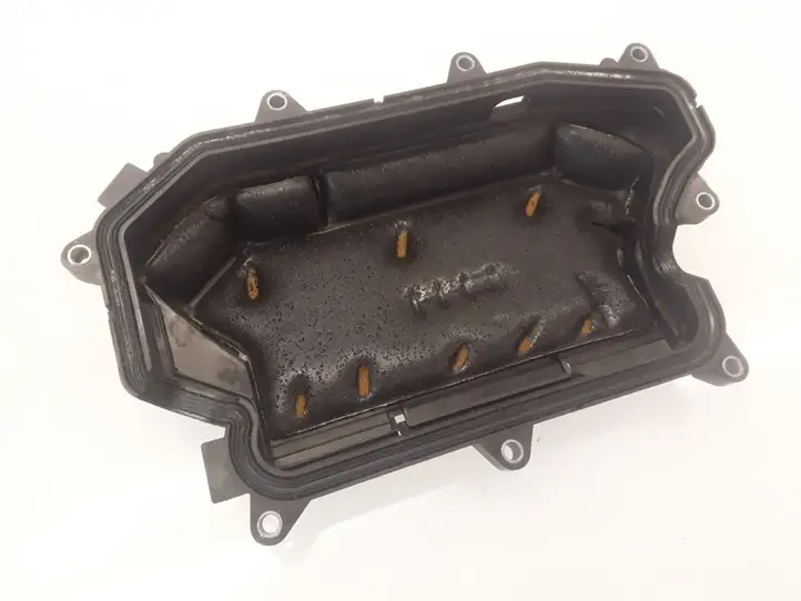 Renault Laguna III (2007 - 2015) 8200984716 Крышка двигателя декоративная — фото 3