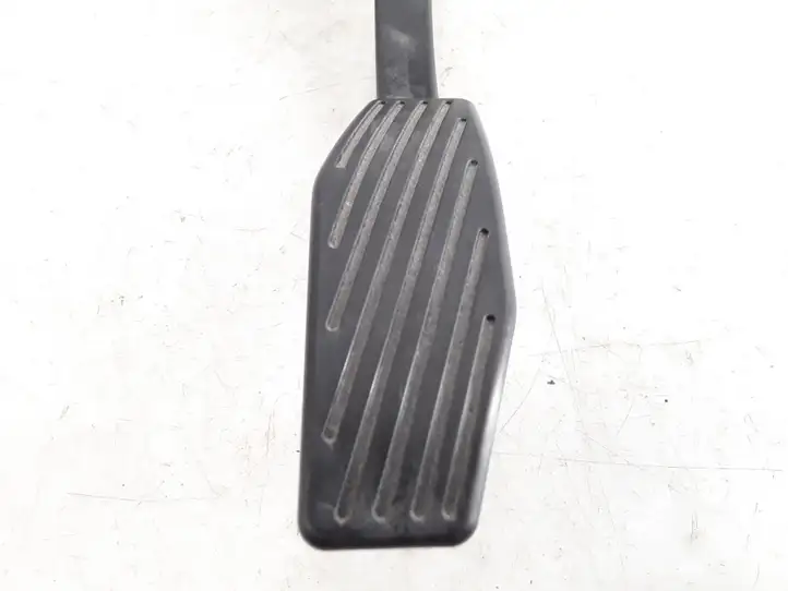 Opel Karl (2015 - ) 95352200 Педаль акселератора — фото 2