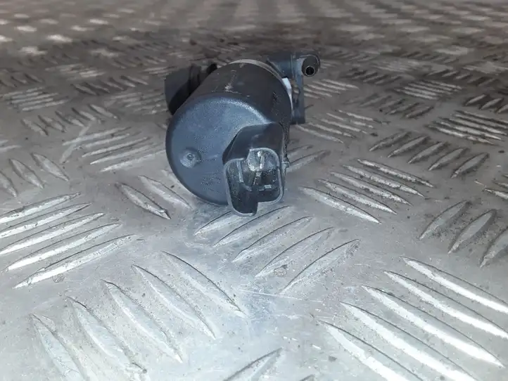 Renault Laguna III (2007 - 2015) 8200031805 Форсунка омывателя лобового стекла — фото 3