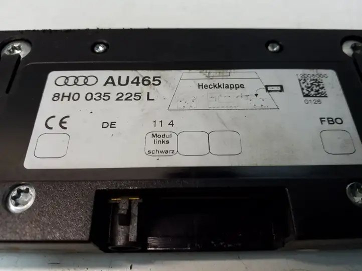 Audi A4 S4 B6 8E 8H (2000 - 2006) 8H0035225L Усилитель антенны — фото 3
