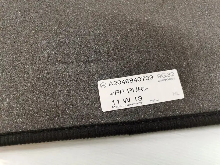 Mercedes-Benz (2000 - 2007) A2046840703 Задний коврик салона — фото 5