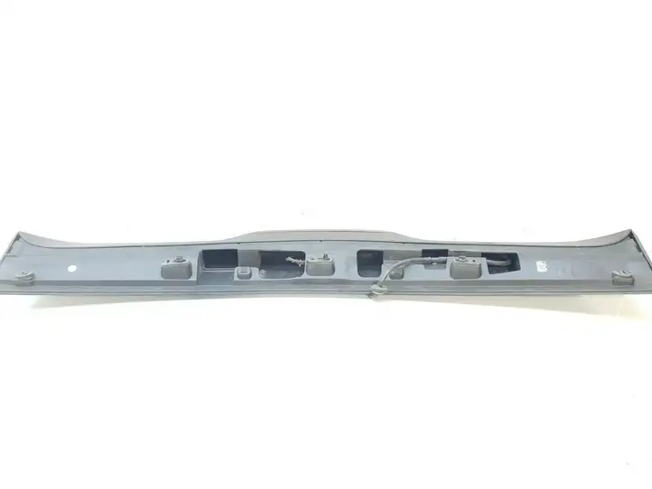 Ford Focus (2005 - 2008) 4M51-A44210-AH Спойлер заднего стекла — фото 3