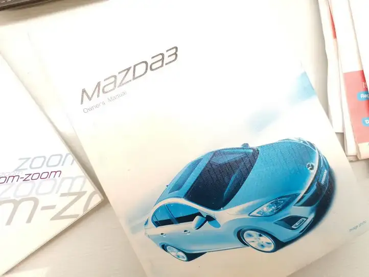 Mazda 3 II (2009 - 2011) Руководство пользователя — фото 4