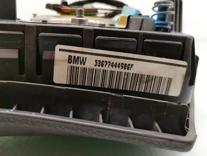 BMW 5 E60 E61 (2004 - 2010) 6774449 Подушка безопасности руля — фото 4