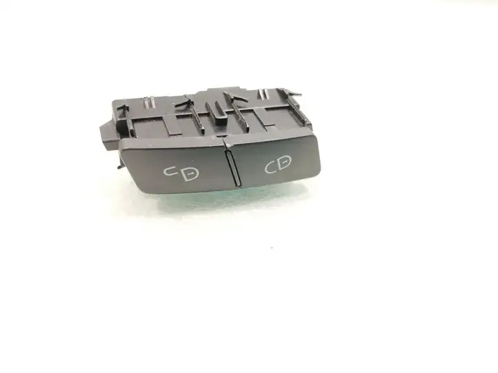 Mercedes-Benz C W204 (2007 - 2014) A2048706410 Другие включатели / ручки/ переключатели — фото 1