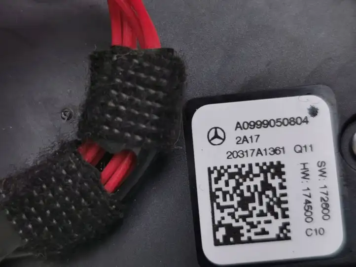 Mercedes-Benz EQC (2018 - ) A0999050804 Кнопки на рулевом колесе — фото 4