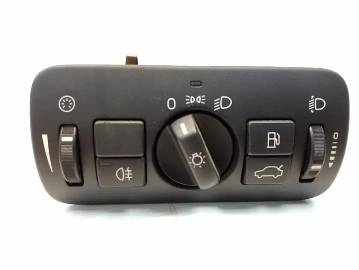 Volvo XC60 (2008 - 2013) 30739413 Включатель фонарей — фото 1