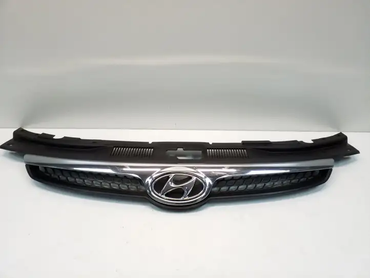 Hyundai i30 (2007 - 2012) 863512L000 Передняя решетка — фото 1