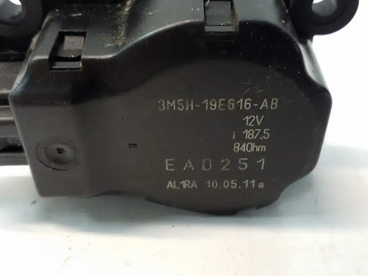Ford Focus (2011 - 2015) 3M5H19E616AB Двигатель задвижки потока воздуха — фото 2