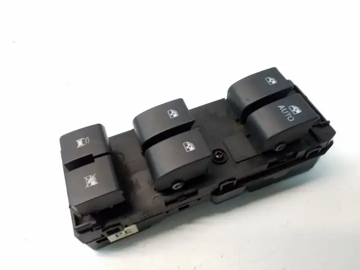 Chevrolet Captiva (2006 - 2011) 202005436 Кнопка стеклоподъемников — фото 1