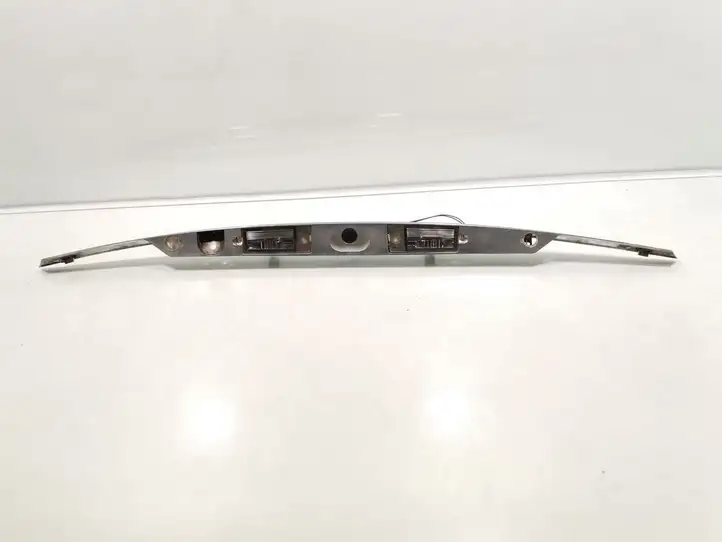 Jaguar S-Type (2004 - 2008) 4R83-13550-AE Подсветка номера — фото 2