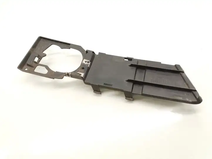 BMW 3 E90 E91 (2005 - 2012) 8045967 Решетка противотуманной фары — фото 2