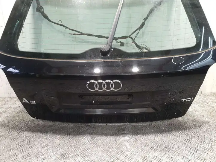 Audi A3/S3 8P (2008 - 2013) Крышка багажника — фото 3