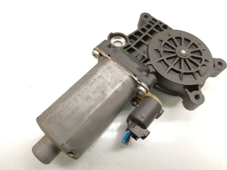 Land Rover Range Rover L322 (2005 - 2009) 0130821727 Стеклоподъемник задней двери — фото 4