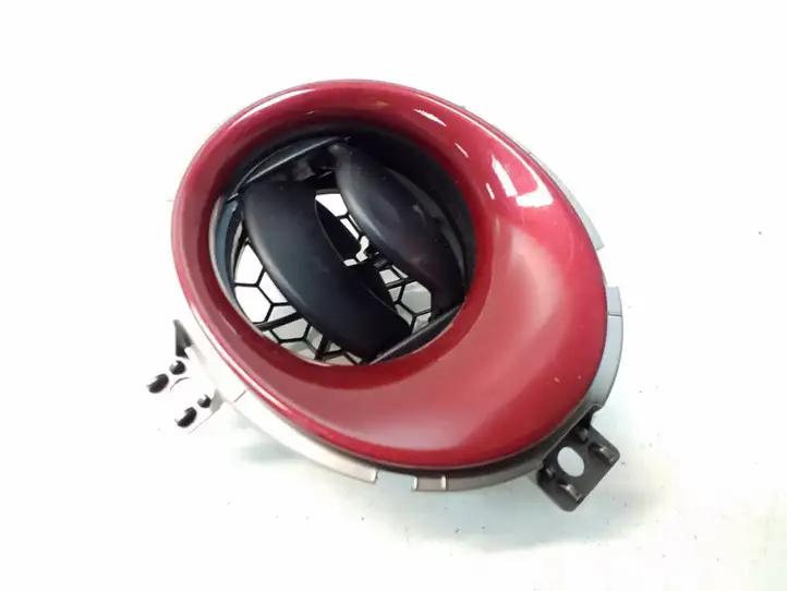 Nissan Juke I F15 (2010 - 2018) 687611KE0A Боковой воздушный дефлектор — фото 2