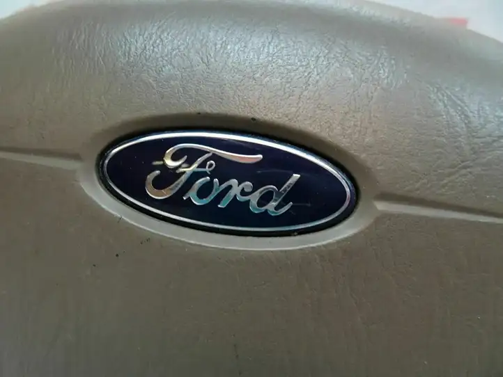 Ford Focus (2005 - 2008) 4S41-A042B85 Подушка безопасности руля — фото 2