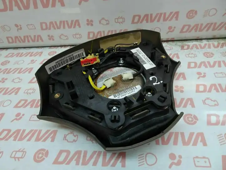 Ford Focus (2005 - 2008) 4S41-A042B85 Подушка безопасности руля — фото 4