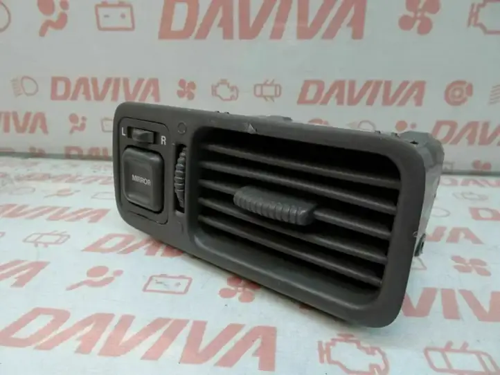 Honda CR-V (1999 - 2001) 77620-SXO-ZZ10 Боковой воздушный дефлектор — фото 2