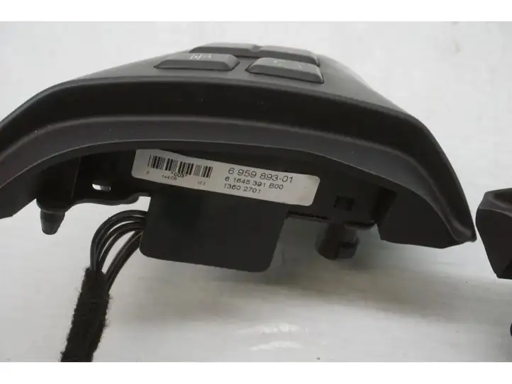 BMW 3 E90 E91 (2005 - 2012) 6764547 Кнопки на рулевом колесе — фото 5