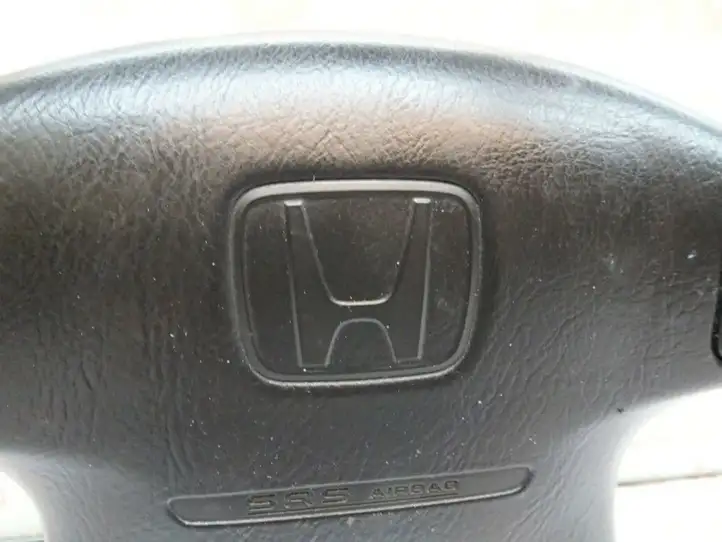 Honda Accord (1999 - 2002) 77800-S1A-E820-M1 Подушка безопасности руля — фото 2