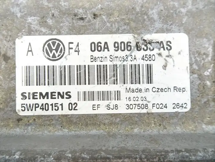 Volkswagen Golf IV (1998 - 2005) 06A906033AS Блок управления двигателем (ЭБУ) — фото 4