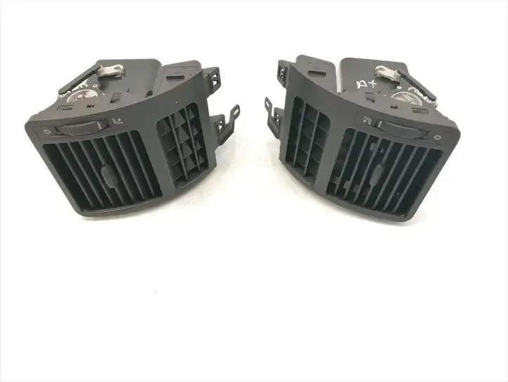 Volkswagen Touran I (2003 - 2010) 1T0819704A Боковой воздушный дефлектор — фото 2