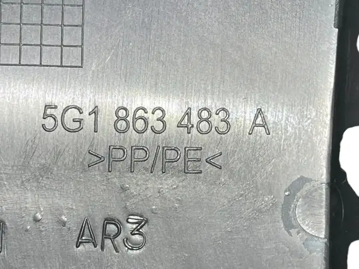 Volkswagen Golf VII (2013 - 2019) 5G1863483A Прочие детали салона — фото 5