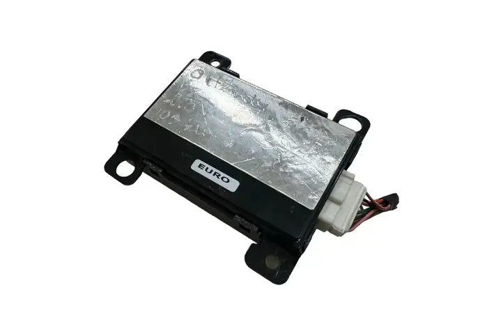 Mitsubishi Outlander (2007 - 2012) 8785A004 Блок GSM — фото 3