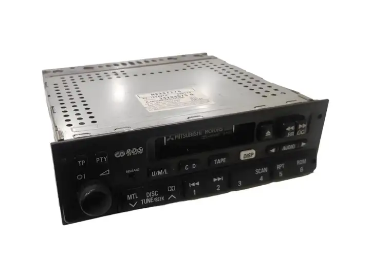Mitsubishi Pajero (1999 - 2003) MR337278 Магнитола / мультимедийная система — фото 2