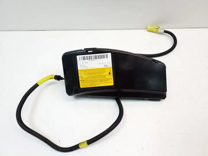 Kia Ceed (2006 - 2010) 607792800E Подушка безопасности сиденья — фото 1