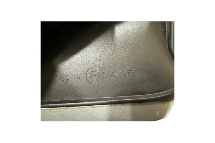 Audi A3/S3 8P (2008 - 2013) E1021057 Боковое зеркало с электроприводом — фото 2