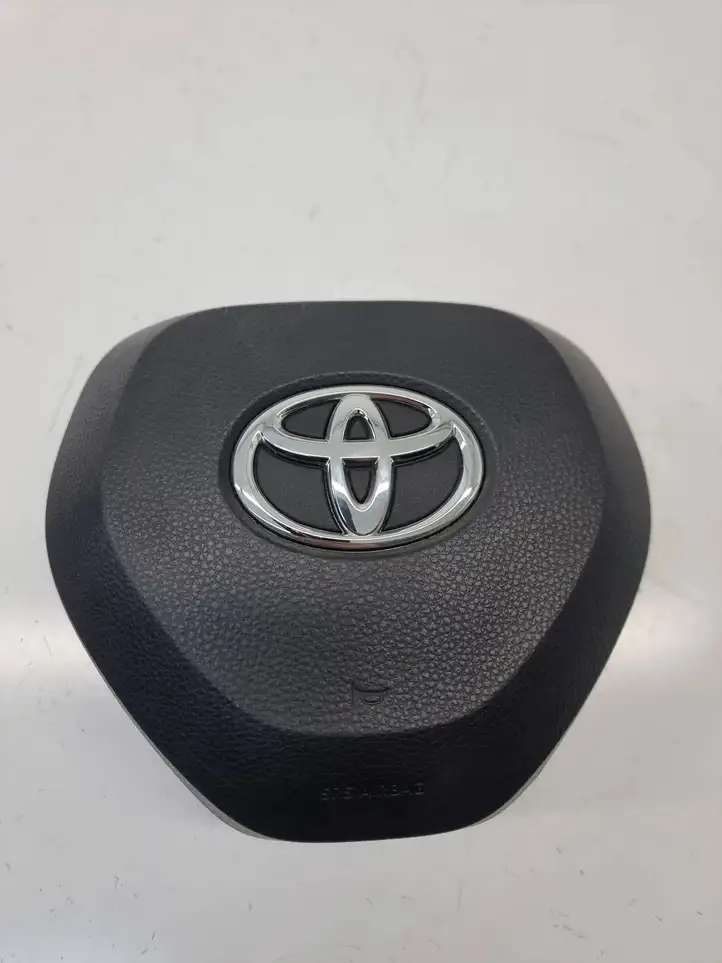 Toyota RAV 4 (XA50) (2018 - ) TG17A02001 Подушка безопасности руля — фото 1