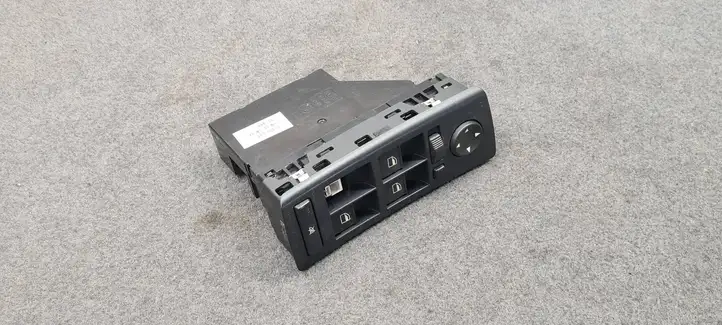 BMW X5 E53 (1999 - 2006) 6925699 Кнопка стеклоподъемников — фото 1
