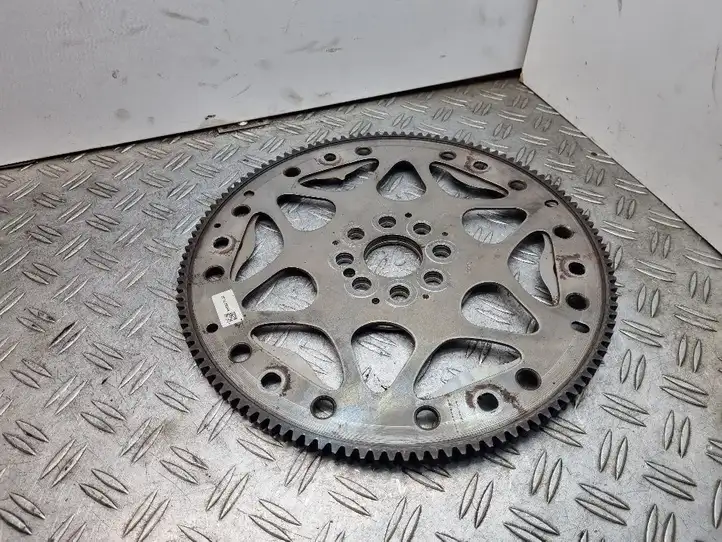 BMW 5 F10 F11 (2009 - 2016) 8506670 Маховик двигателя — фото 1