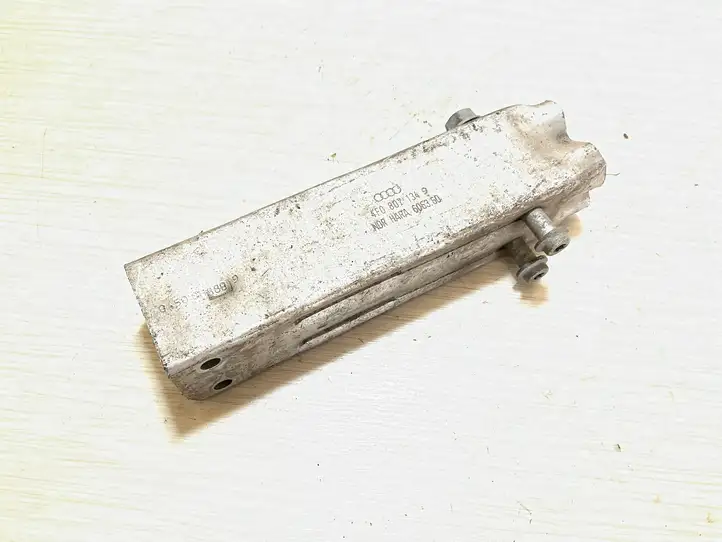 Audi A6 S6 C6 4F (2004 - 2008) 4F0807134 Кронштейн переднего бампера — фото 1