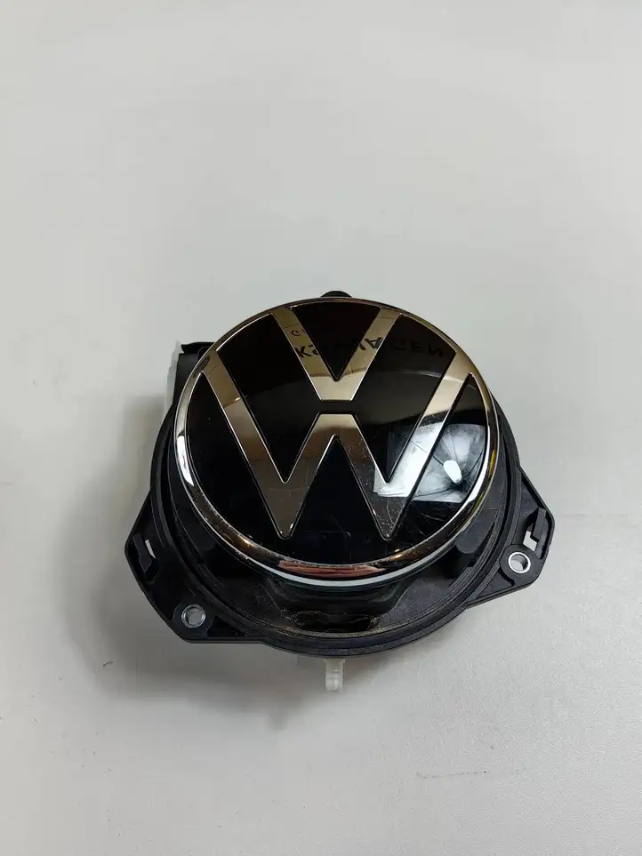 Volkswagen Golf VIII (2019 - ) 5H0827469N Видеокамера заднего вида — фото 1