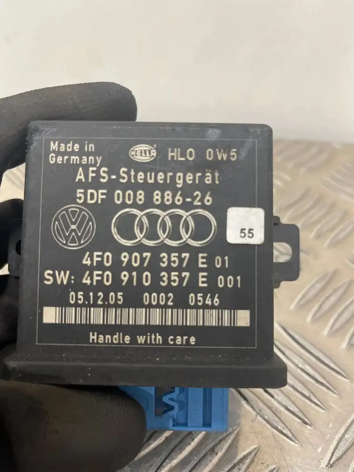Audi A6 S6 C6 4F (2004 - 2008) 4F0907357E Блок управления светом — фото 4