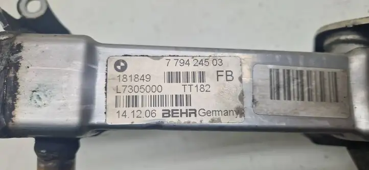 BMW 3 E90 E91 (2005 - 2012) 779424503 Охладитель клапана EGR — фото 6