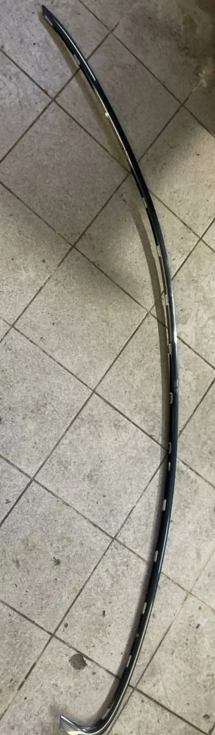BMW 6 E63 E64 (2002 - 2010) 7008585 Облицовка заднего бокового стекла — фото 1