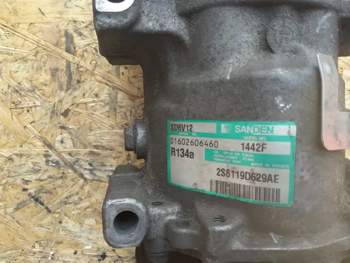 Mazda 2 (2003 - 2007) 2S6119D629AE Компрессор (насос) кондиционера воздуха — фото 2