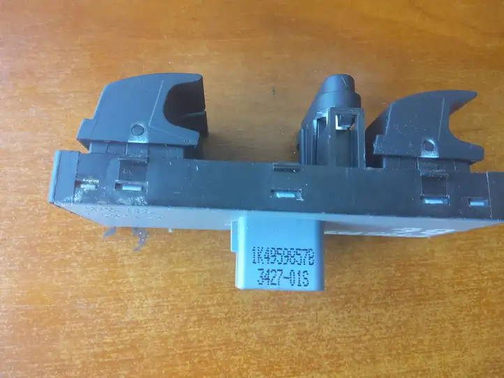 Volkswagen PASSAT B6 (2005 - 2010) 1K4959857B Блок кнопок стеклоподъемников — фото 4