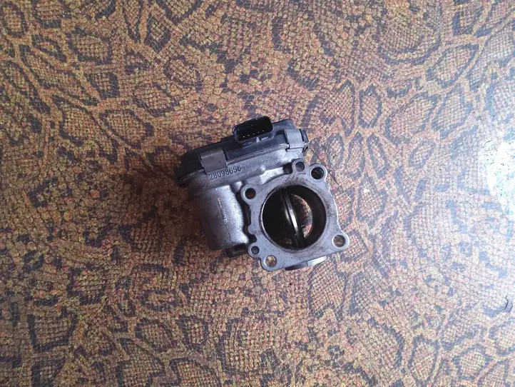 Ford Fiesta (2009 - 2012) 9673534480 Дроссельная заслонка — фото 3