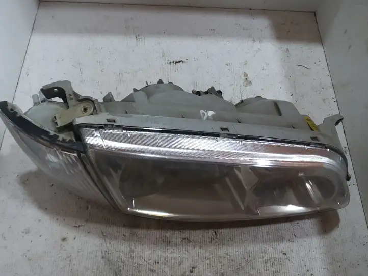 Hyundai H-1, Starex, Satellite (2007 - 2013) 010110999000 Передняя фара — фото 5