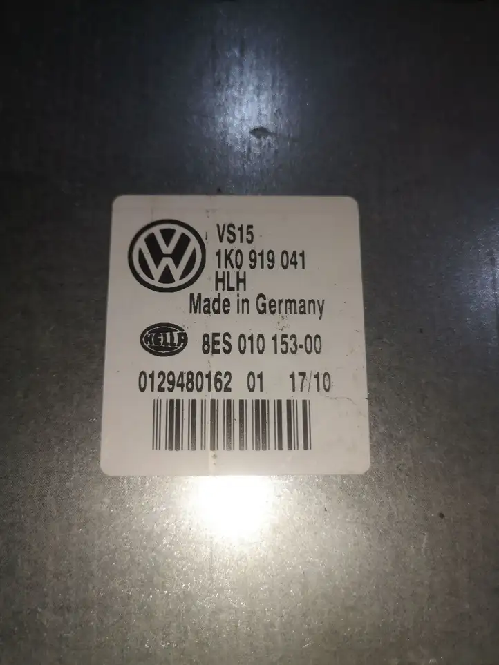 Volkswagen Tiguan (2007 - 2011) 1K0919041 Блок управления электропитанием — фото 3