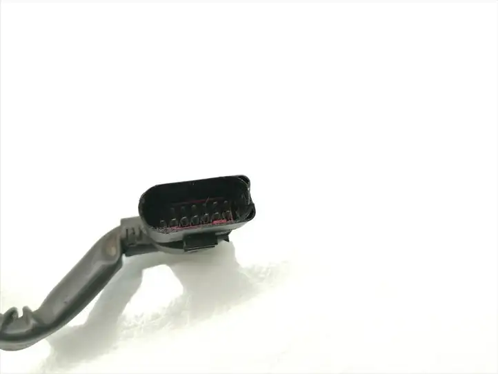 Audi R8 42 (2006 - 2015) 07L971627R Проводка топливных форсунок — фото 3