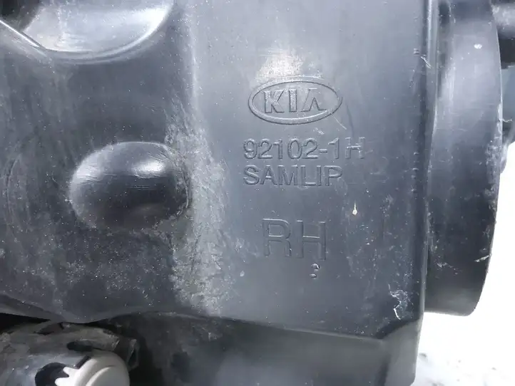 Kia Ceed (2010 - 2012) 921021H Передняя фара — фото 8