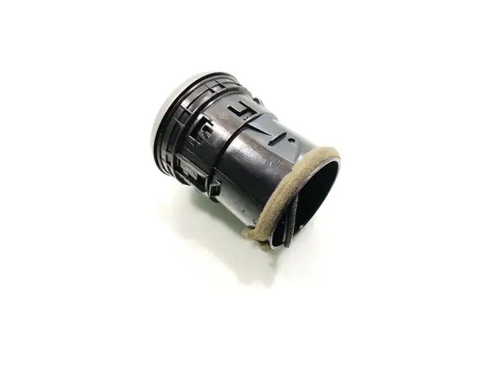Nissan Qashqai (2006 - 2010) 68760JD10A Боковой воздушный дефлектор — фото 2